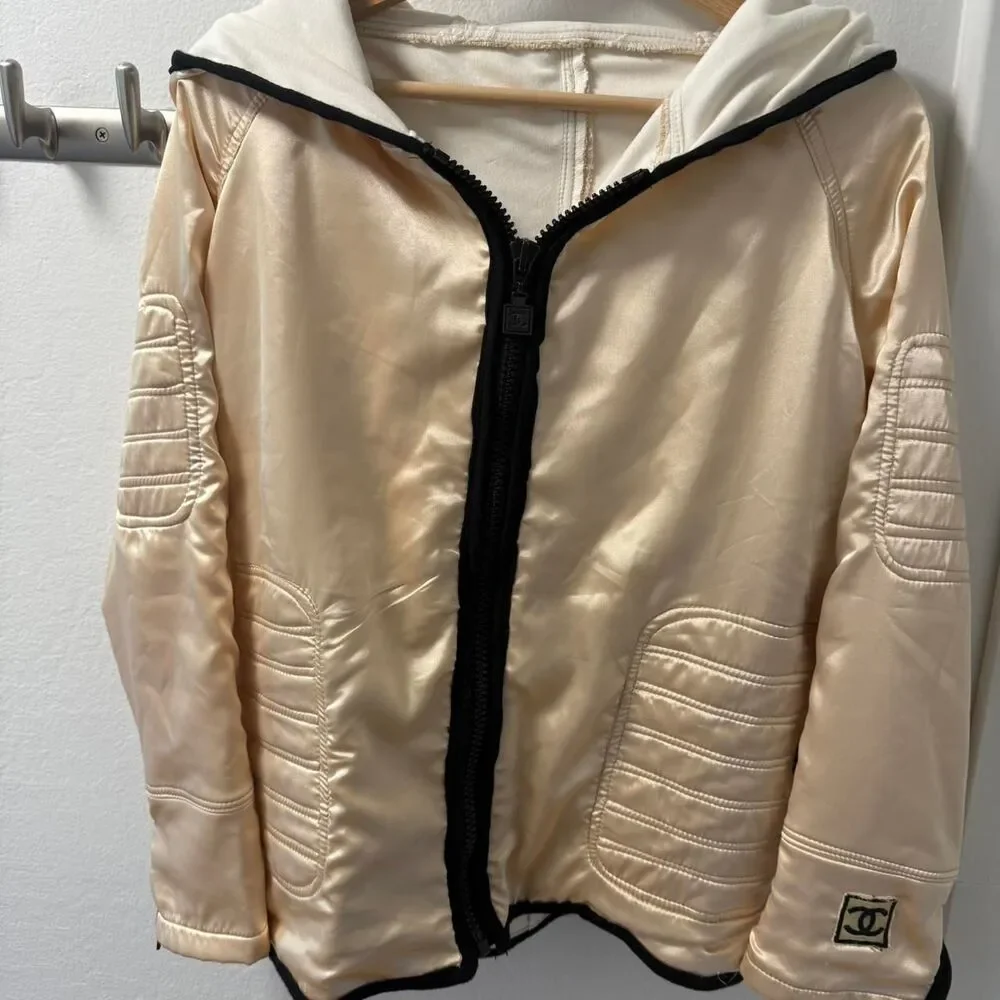 Chanel Women's Cream and Gold Jacket